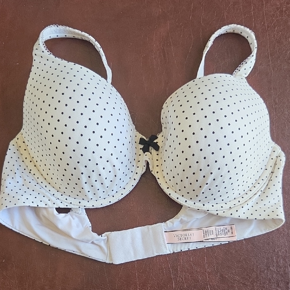 Victoria's Secret "Body By Victoria" White Bra with Black Polka Dots And Bow 36C